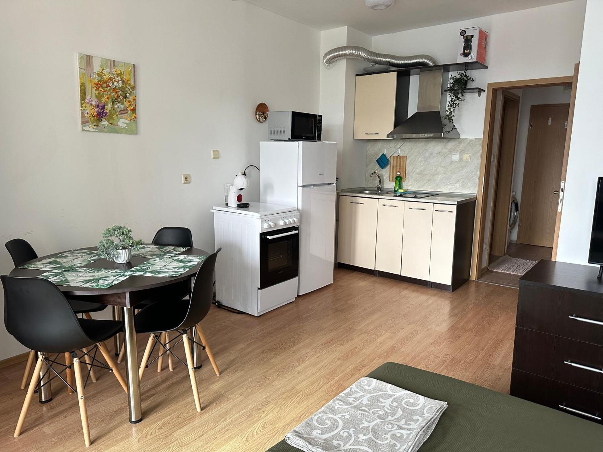 Oazis Cozy Beach Apartment Ravda Exterior photo