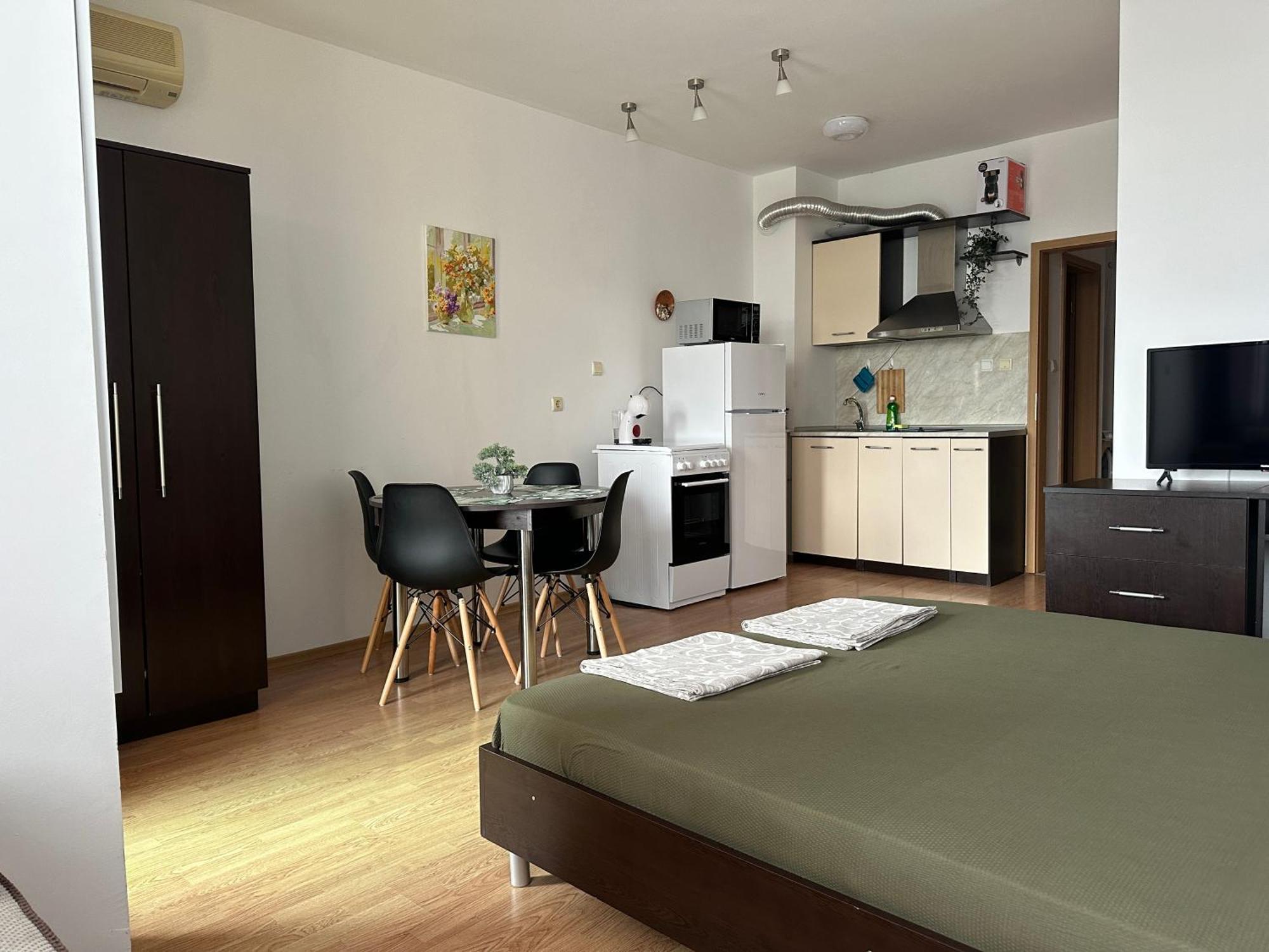 Oazis Cozy Beach Apartment Ravda Exterior photo