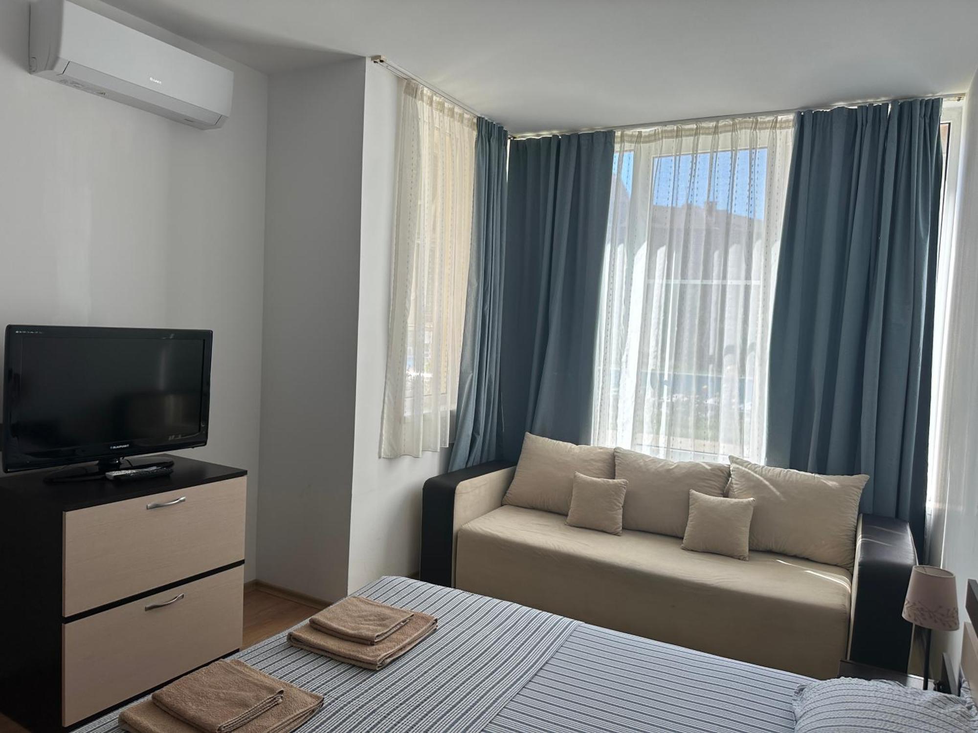 Oazis Cozy Beach Apartment Ravda Exterior photo